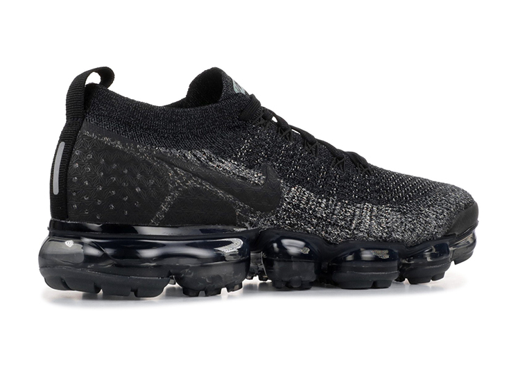 nike air vapormax flyknit 2 Black Gray (3)