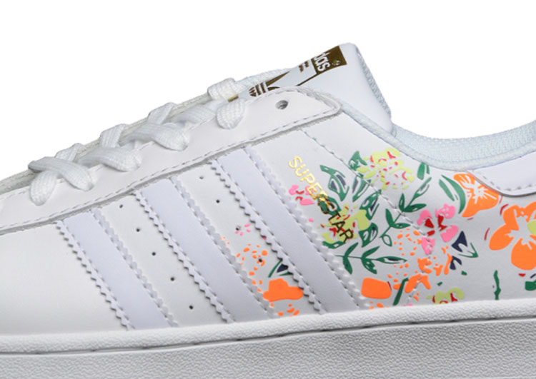 ADIDAS Stan Smith - White With Fleur - 12