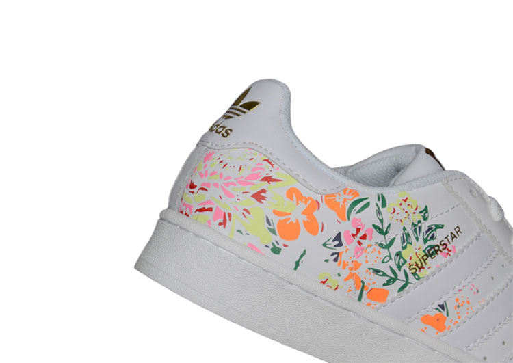 ADIDAS Stan Smith - White With Fleur - 4