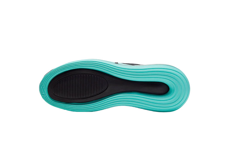 Nike Air Max 720 Black & Puerto Rico1
