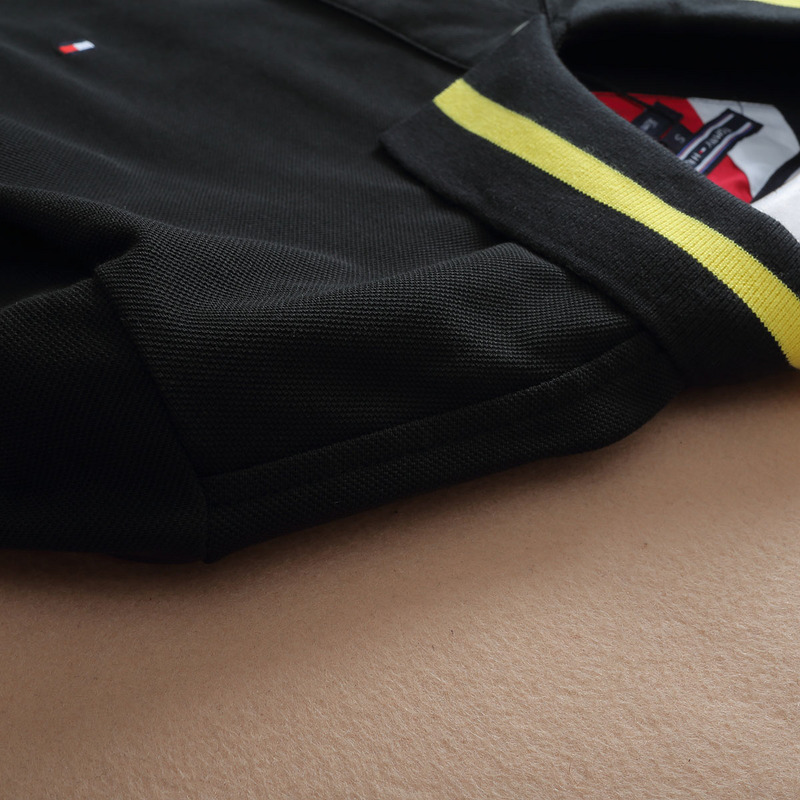 .TOMMY POLO MEN'S TSHIRT - BLACK (4)